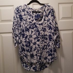 Chaus Floral V Neck 3/4 Rolled Sleeve Blouse